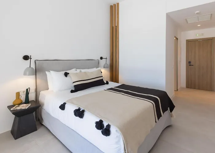 Deluxe Top floor King Room